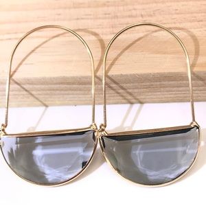 Transparent crystal glass and gold half circle earrings